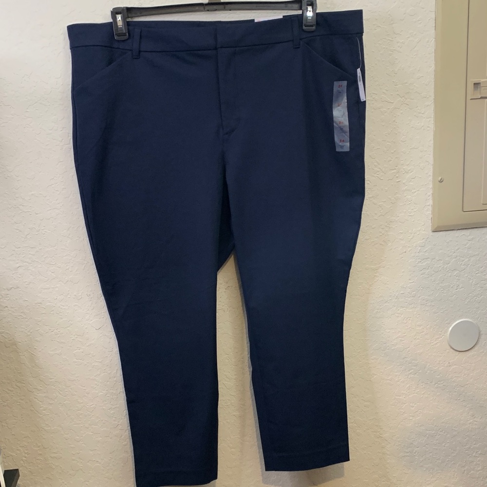 Old Navy Women's Navy Pixie Pants